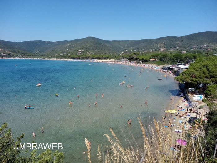 SPIAGGIA DI LACONA ISOLA D'ELBA