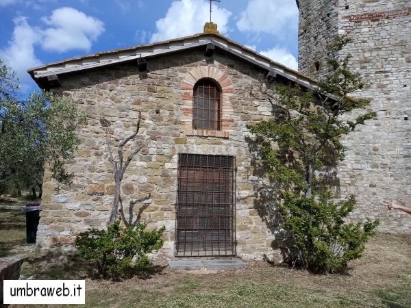 lago trasimeno isola polvese chiesa medioevale